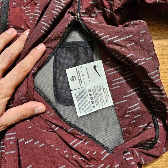 Nike Therma-FIT Repel Reversible Jacket Run Division M Red White DM4626-652 New - Picture 12 of 16